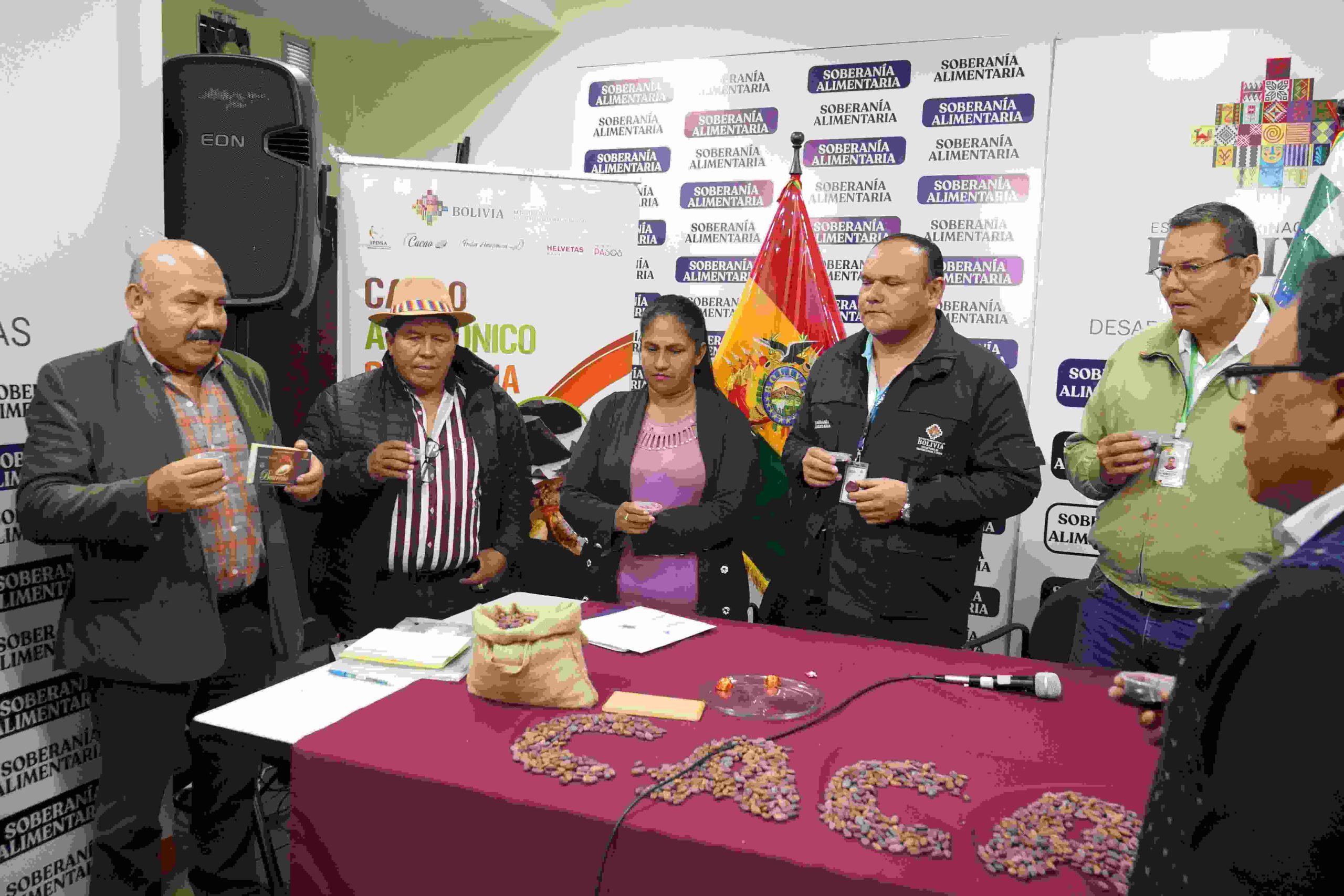 ENTREGA DE CRECENCIALES